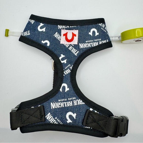 NWOT True Religion No-Pull Dog Harness in Denim Sz Small - Picture 4 of 5